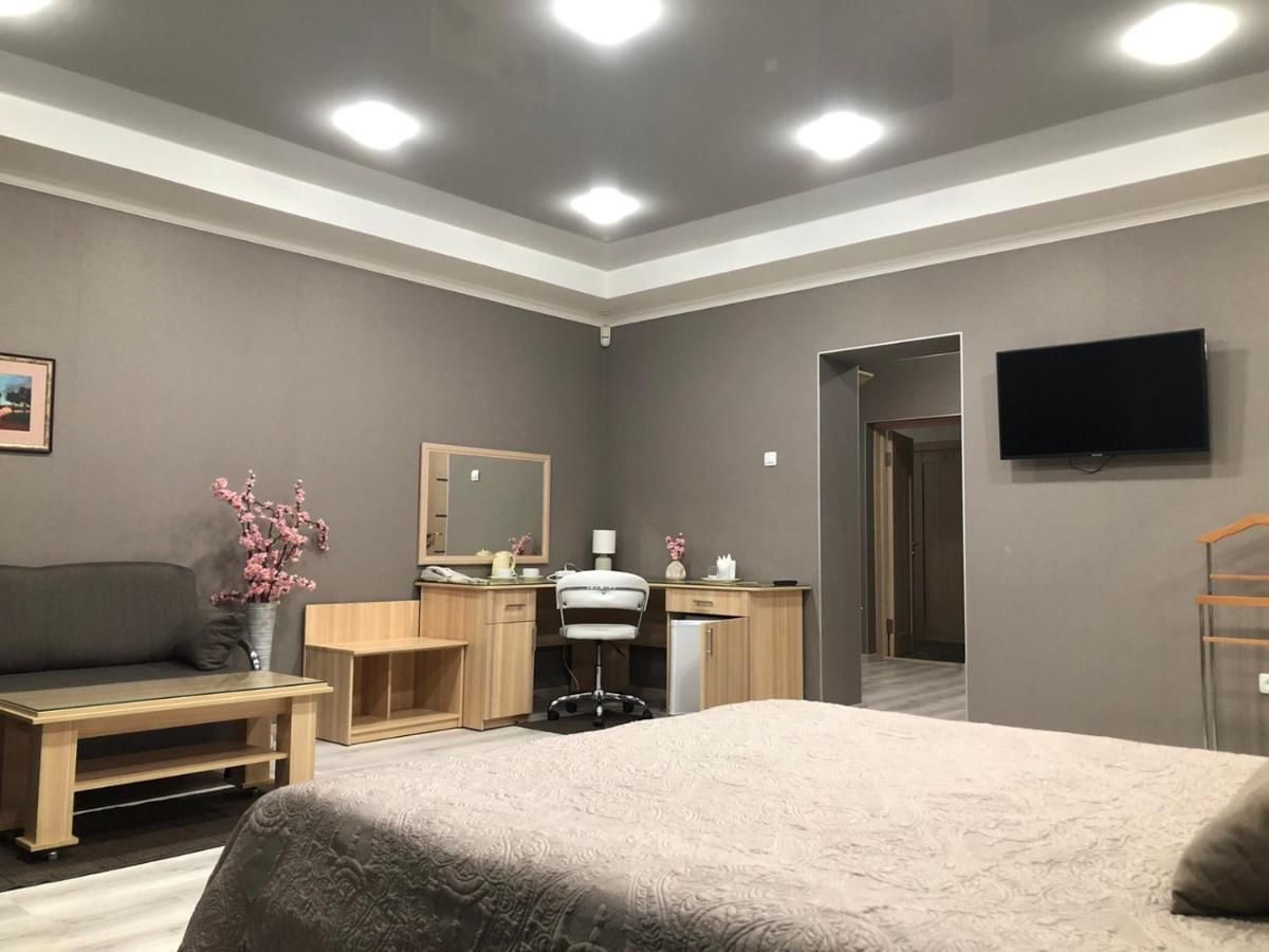 Mercury Hotel Харков Екстериор снимка