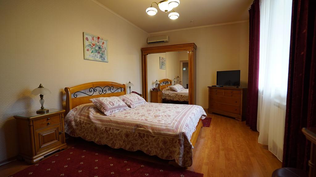 Mercury Hotel Харков Екстериор снимка